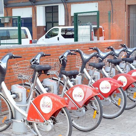 Triana Home & Free Parking Sevilla Exteriör bild