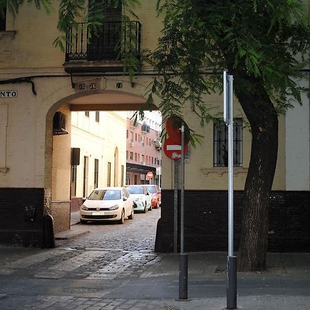 Triana Home & Free Parking Sevilla Exteriör bild